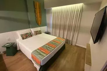 Hotel Hot Beach Parque E Resort