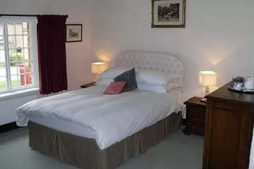 Отель The Ostrich Pub