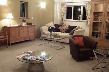 بنسيون Bridge Hill House