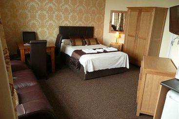 شقق خاصة سياحية Pier View  And Apartments