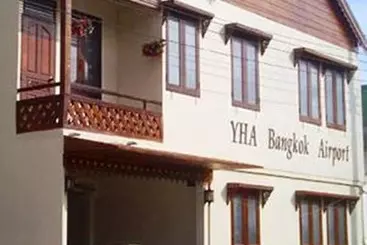Yha Bangkok Airport Hostel