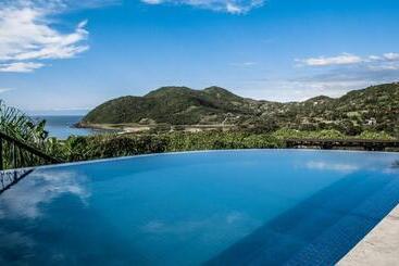 פנסיון Morada Prainha