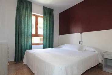 آپارتمان‌های توریست‌ها Apartamentos Ripoll Ibiza