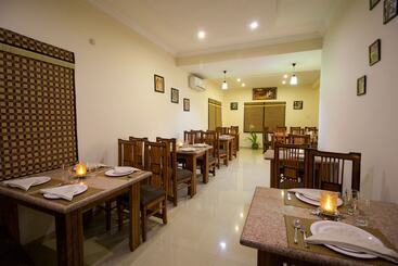 Hotel Aromiaa Villas