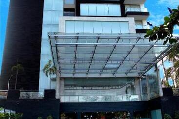 هتل Diana Heights Luxury