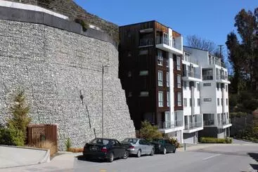 Queenstown Village Apartments