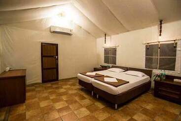 Sai Vishram Beach Resort  Byndoor