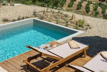 פנסיון Etheres