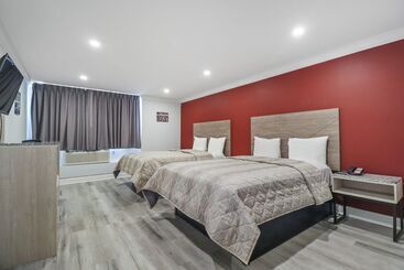 Bayview Inn Motel   Adults Only