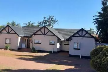 Pension Tanya S Place
