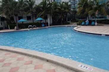 Hollywood Beach Side Apartments