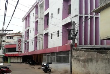 هتل Goroomgo Swagat Bhubneshwar