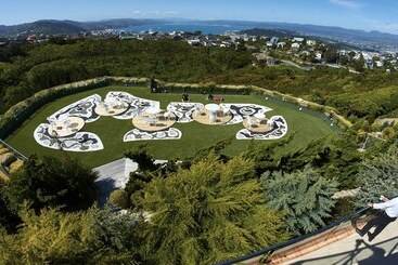 بنسيون Zenith Boutique Lodge & Spa