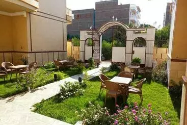 ホテル Mikhaila Guest House