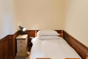 Пансион Mjb Barrow Upon Humber