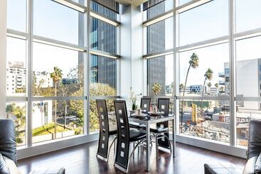 هتل آپارتمان Heaven On Hollywood Furnished Apts Vine