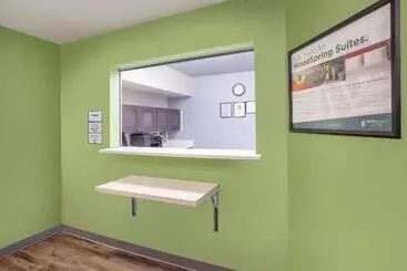 Hotelli Woodspring Suites San Antonio North Live Oak I 35