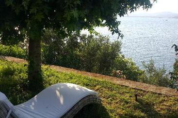 Ece Hotel Sovalye Island