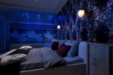 هتل Boban Luxury Suites