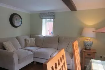 Mökkimajoitus Easter Cotttage