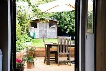 Barton Cottage Bed And Breakfast