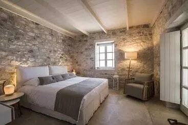 ホテル Bassa Maina Villas & Suites