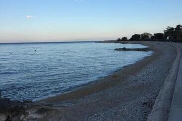 Pensione Guesthouse Punta Mira   Beachfront