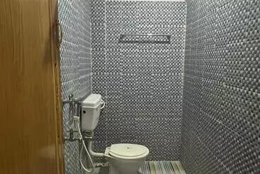 Hotelli Purnima Residency , Lakshmanpur