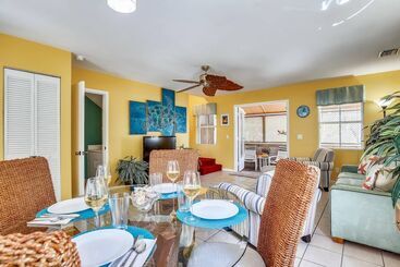 کلبه Duval Sea Turtle By Avantstay Great Location Close To Shops Shared Pool!