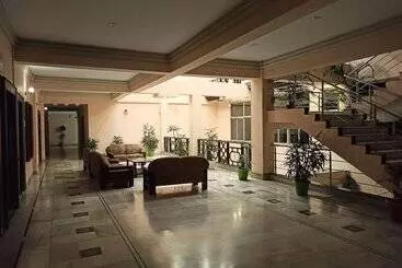 Hotelli Centre Point