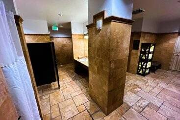 Отель Classic Canyons Combo