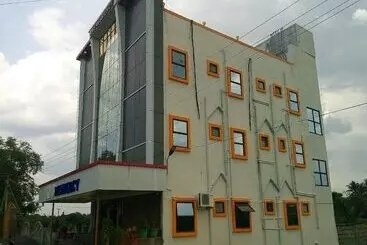 Hotel Kvs Residency