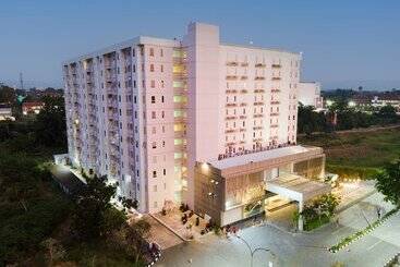 Next Hotel Yogyakarta