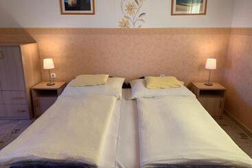 酒店 Andrea Wellness Garden