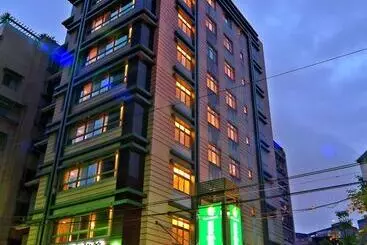 هتل Jingan Classic Inn