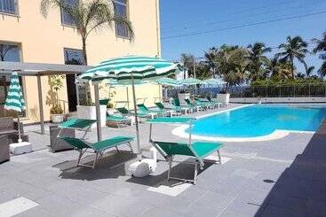 Apartahotel Isabelita