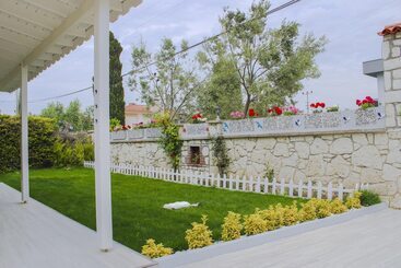 فندق Odabasi Su Alacati