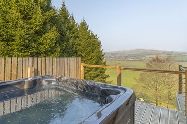 Throstle Nest Farm Lodges