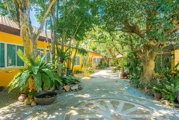 Hotel Prayai Changthai Resort