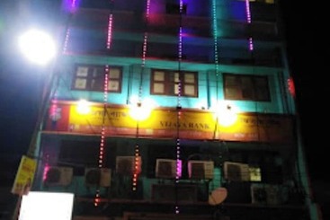 هتل Goroomgo Central Guest House Agartala