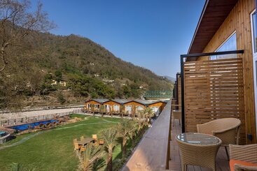 Hotel Justa Rasa Retreat And Spa Rishikesh