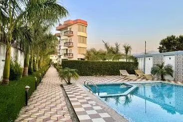 Hôtel Sumedha G Village Resort And Spa