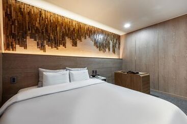 Motel Yangsan Bukdong Hotel Somerset