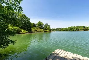 Mökkimajoitus Stillwater Cove