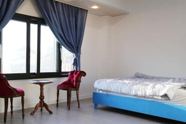 Gyeongju Gampo299 Pension