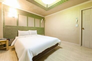 汽车旅馆 Damyang Healing