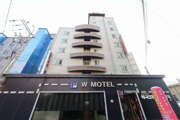 Motel Yangsan Pyeongsan W