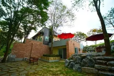 Goesan Namusori Pension