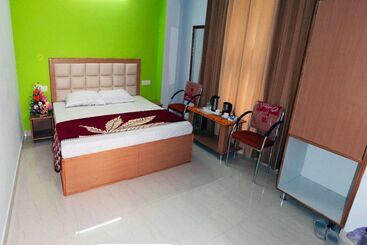 בית מלון כפרי Goroomgo Divine Hills Shimla