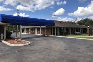 汽车旅馆  The Tompkinsville Inn